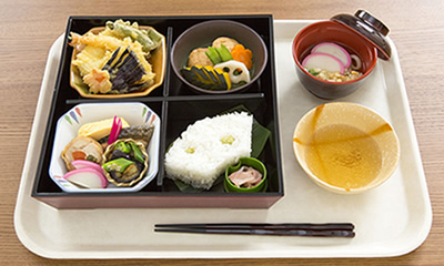 松花堂弁当の食事イメージ